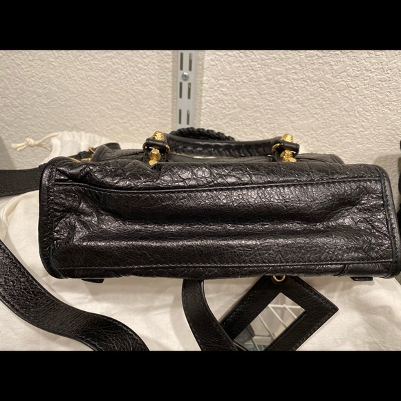 Balenciaga - Picture 6 of 6